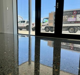 Hewletts Rd machinery showroom Tauranga Full stone exposure polished concrete